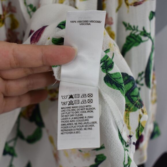 Lucky Brand Malia Peasant Top Long 3/4 Sleeve Floral V Neck Tie Boho Blouse Sm - Picture 7 of 9